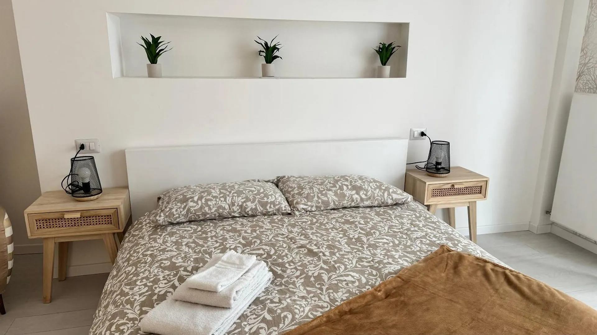 Apartment Green House Calolziocorte Italy