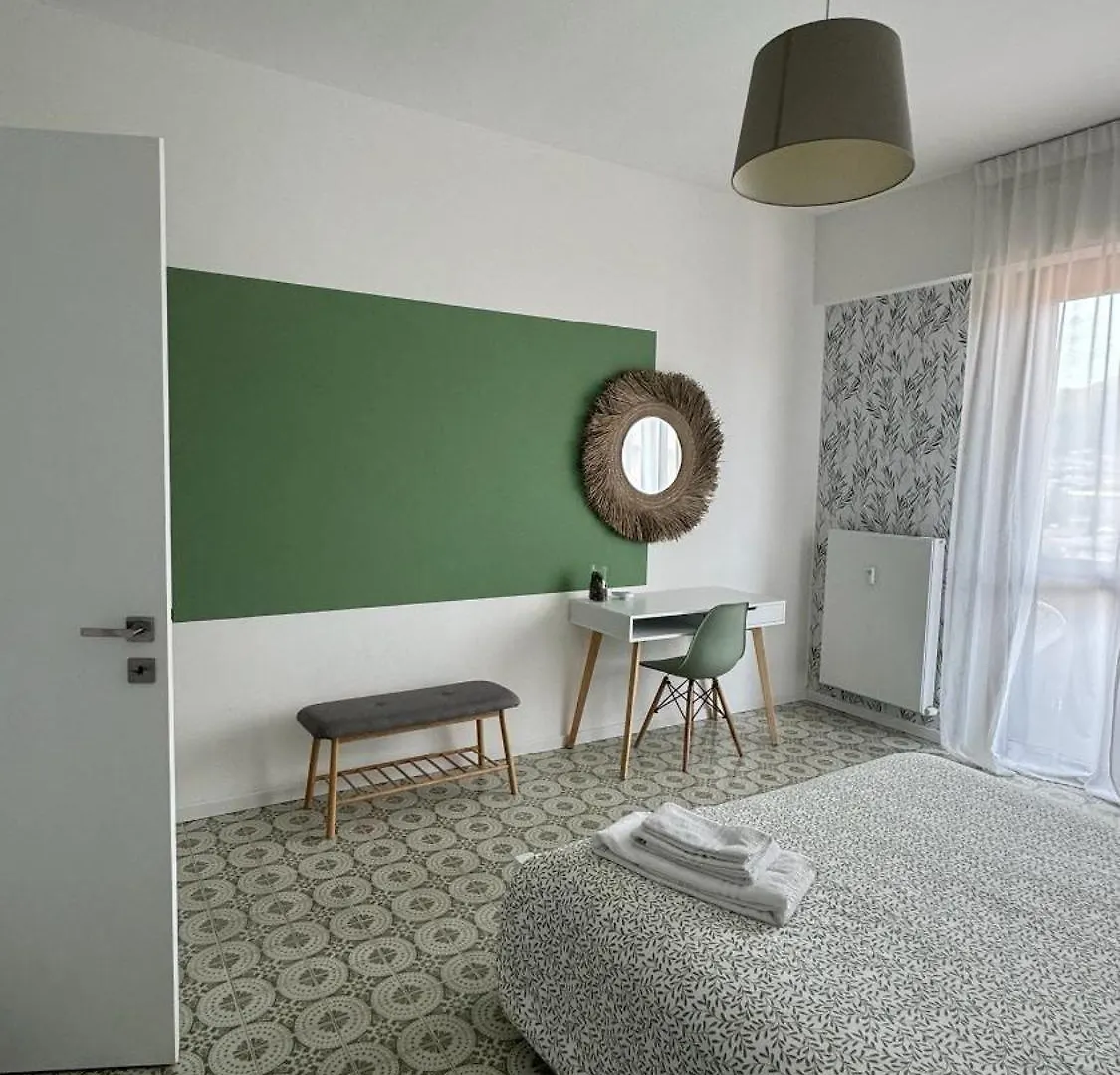 Green House Calolziocorte Italien